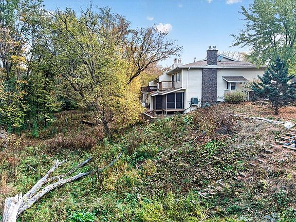 4th image of 6109 Creek View Trl