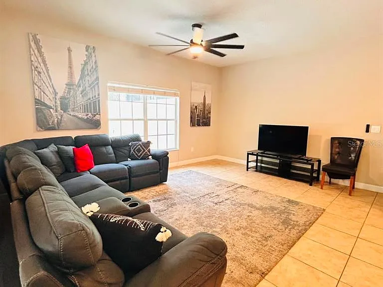 2979 Banana Palm Dr — Photo 11