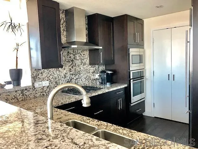 325 7th Ave #2102 — Photo 21