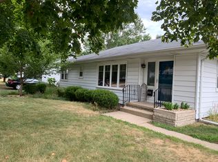 1605 W John St, Champaign, IL 61821