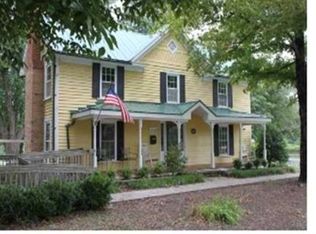 725 Mount Carmel Church Rd, Chapel Hill, NC 27517