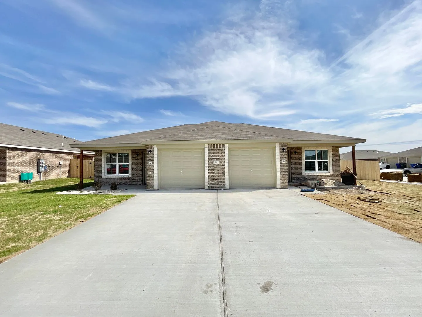 1821 Castroville — Photo 1