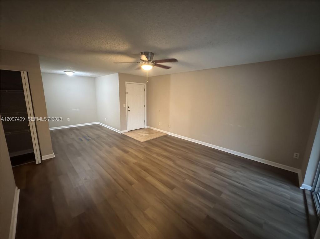 1265 SW 46th Ave APT 2202, photo 8