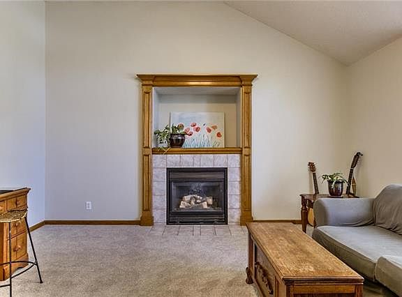 4th image of 23623 W 58th St