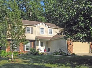 1825 Halls Carriage Path, Westlake, OH 44145