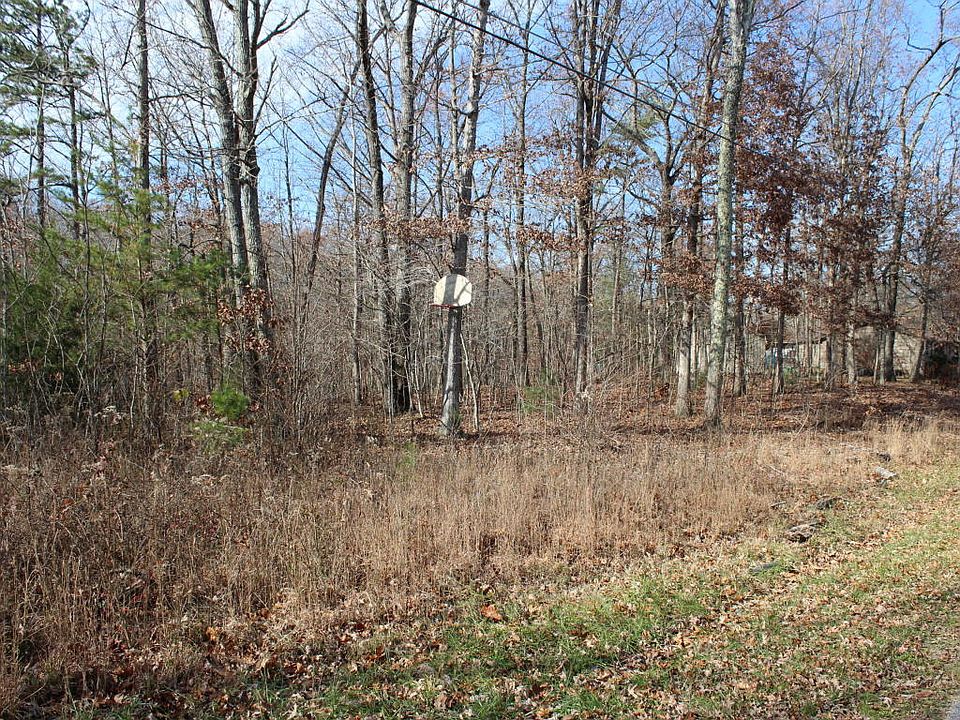 2nd image of 1056 Greenwood Dr