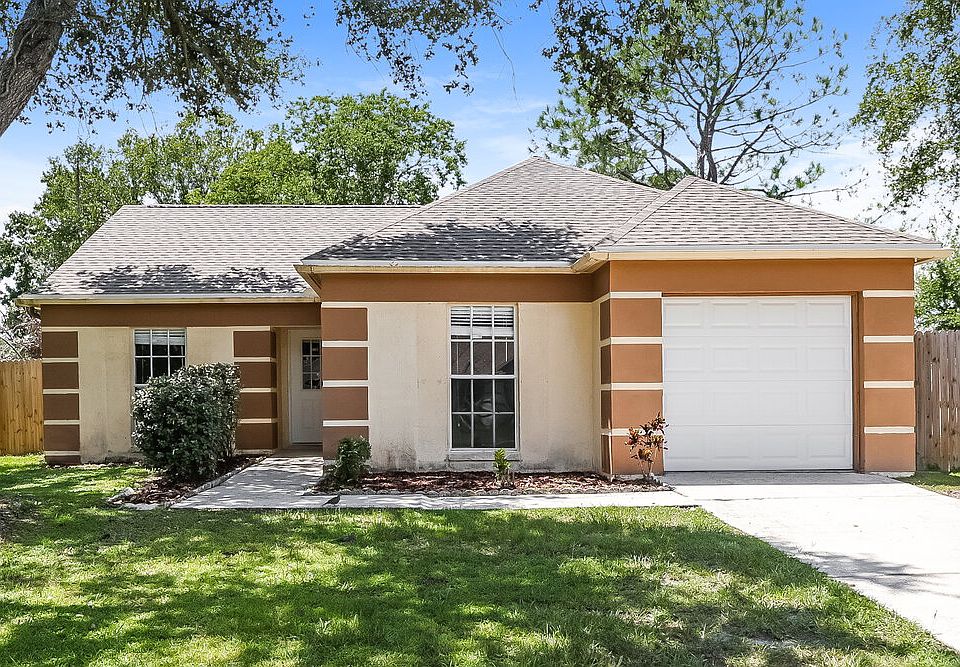 1st image of 1687 Palm Leaf Dr