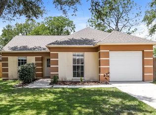 1687 Palm Leaf Dr, Brandon, FL 33510