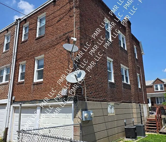 4344 Vista St #1 — Photo 35