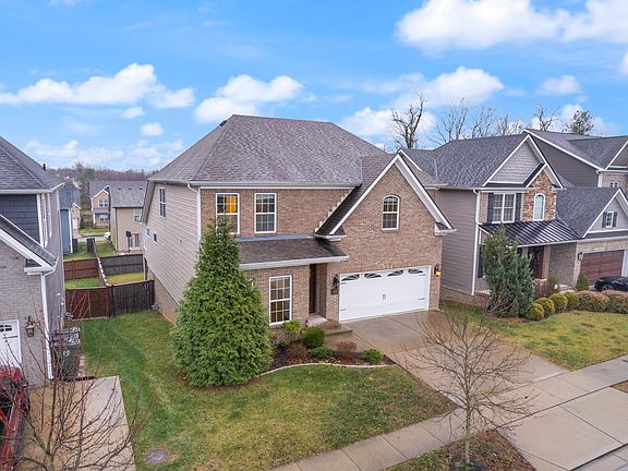 4th image of 1088 Kavenaugh Ln