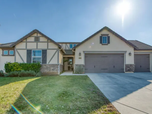 3076 Portals Ave, Clovis, CA 93619