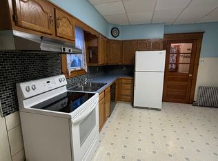 906 Getty Ave, Duryea, PA 18642