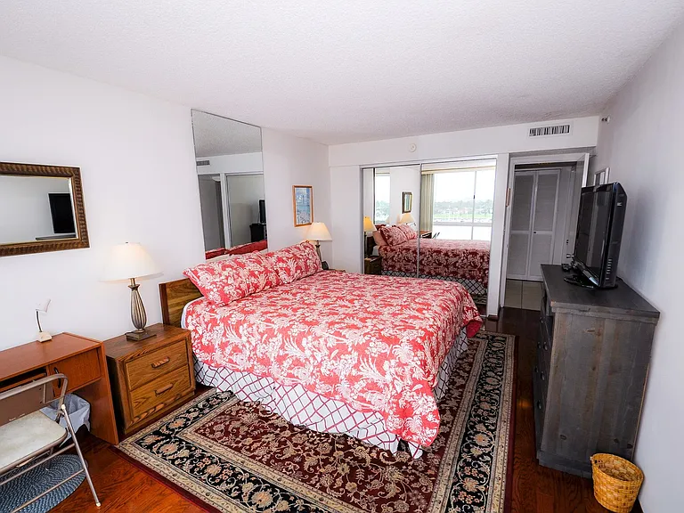 1710 Avenida Del Mundo #607 — Photo 4