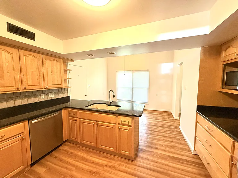 4290 Wendell Rd — Photo 14