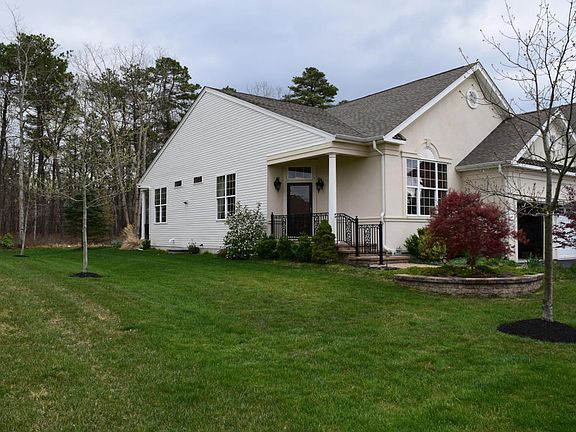 3rd image of 57 Arborridge Dr