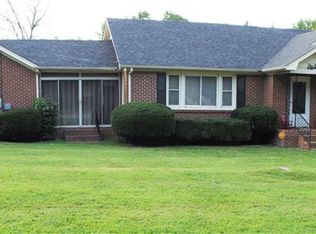 401 N Locust St, Mt Pleasant, TN 38474