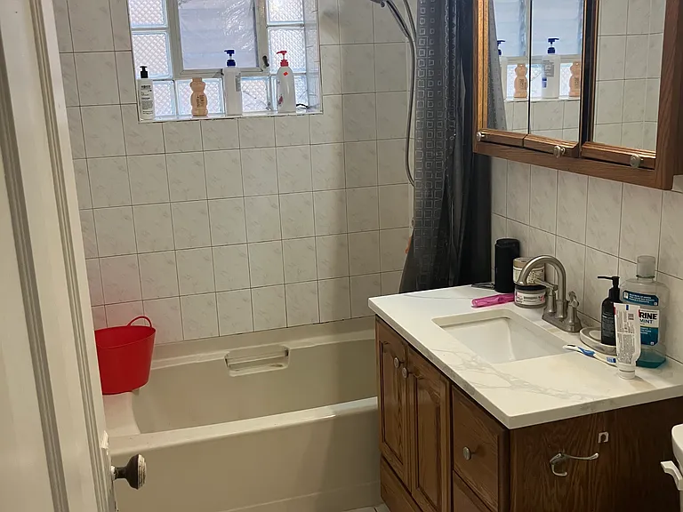 4426 N Mango Ave — Photo 6
