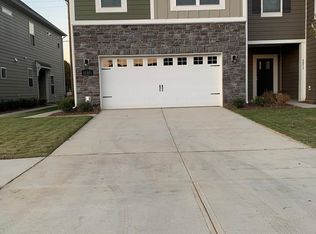 8101 Ramsburg Dr, Charlotte, NC 28269