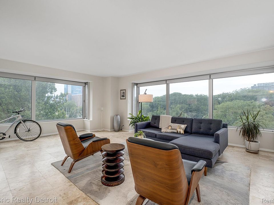 1st image of 1300 E Lafayette St APT 212