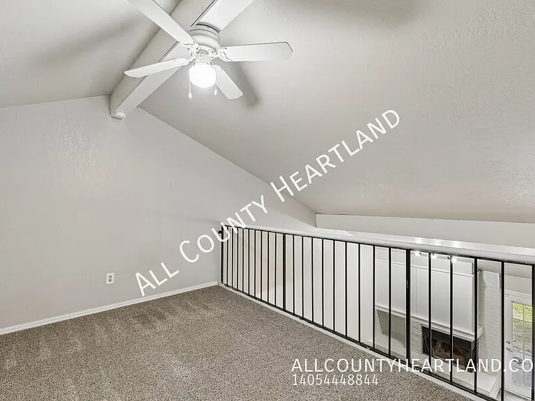 709 Stonecroft Cir — Photo 10