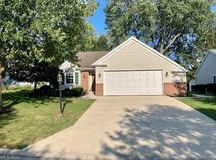 4104 Woodridge Dr, Sandusky, OH 44870