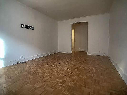3rd image of 2118 79th St #1