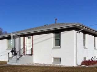 913 Saint Marys Ave, Ogallala, NE 69153