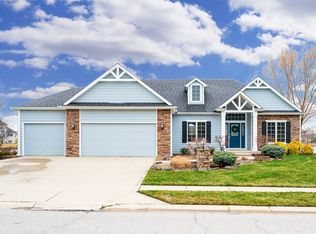 13914 Sandstone Dr, Fort Wayne, IN 46814