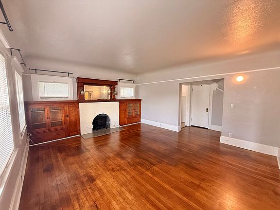 5th image of 3209 Grim Ave APT 1