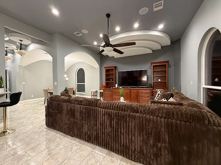 19603 Fairway Island Dr — Photo 32