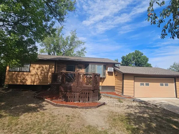 908 Antares Ct, Rapid City, SD 57701