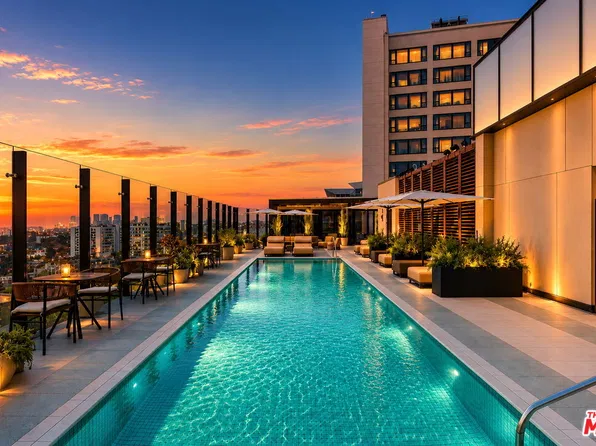 8420 W Sunset Blvd Unit 107, West Hollywood, CA 90069