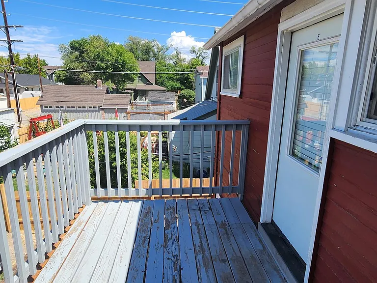 632 Hill Ave #6 — Photo 2
