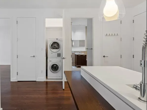 2-17 51st Avenue image 4 of 16