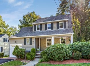 10 Dogwood Rd, West Orange, NJ 07052