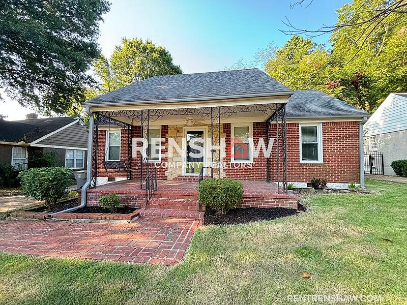 3 bed, 2.0 bath, 1355 sqft, $1,495 — Photo 3
