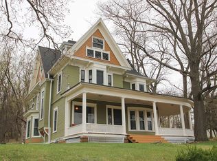 313 S Main St, Necedah, WI 54646