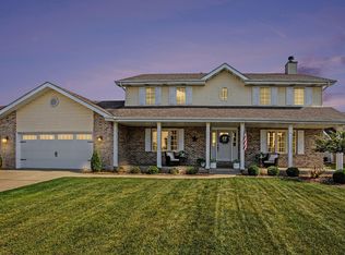 174 Stoneridge Dr, Dyer, IN 46311