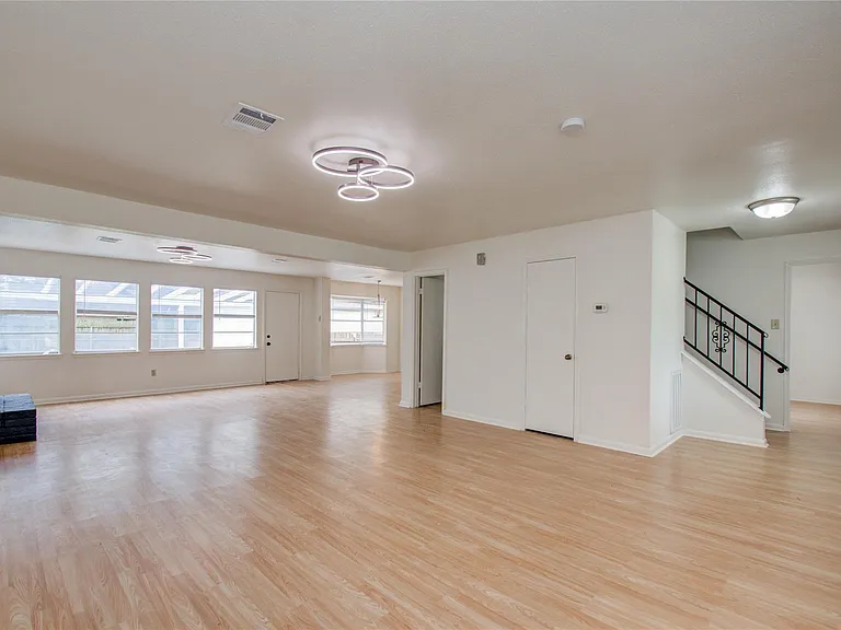 3514 Quail Meadow Dr — Photo 8
