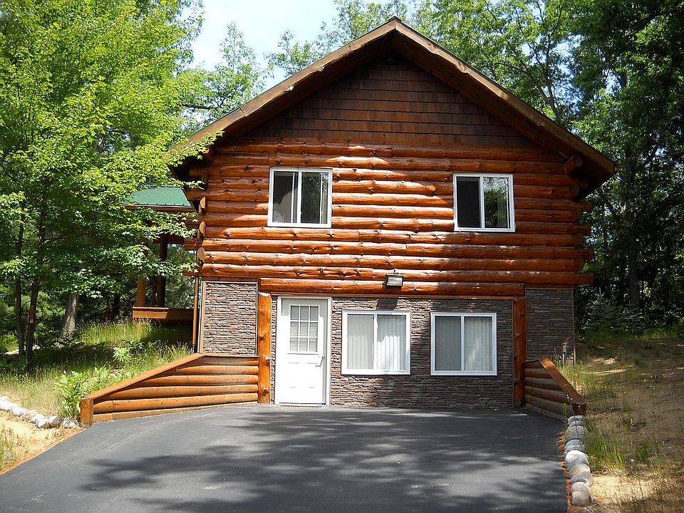 Handicap accessible entry