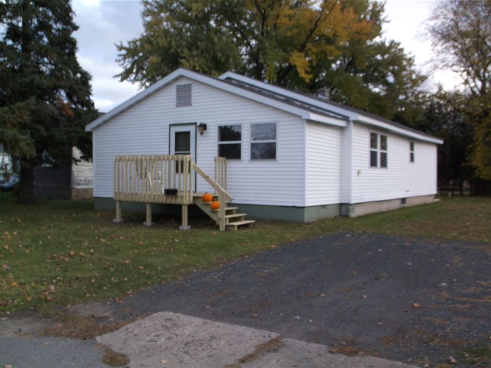 1st image of 425 Withworth Ave