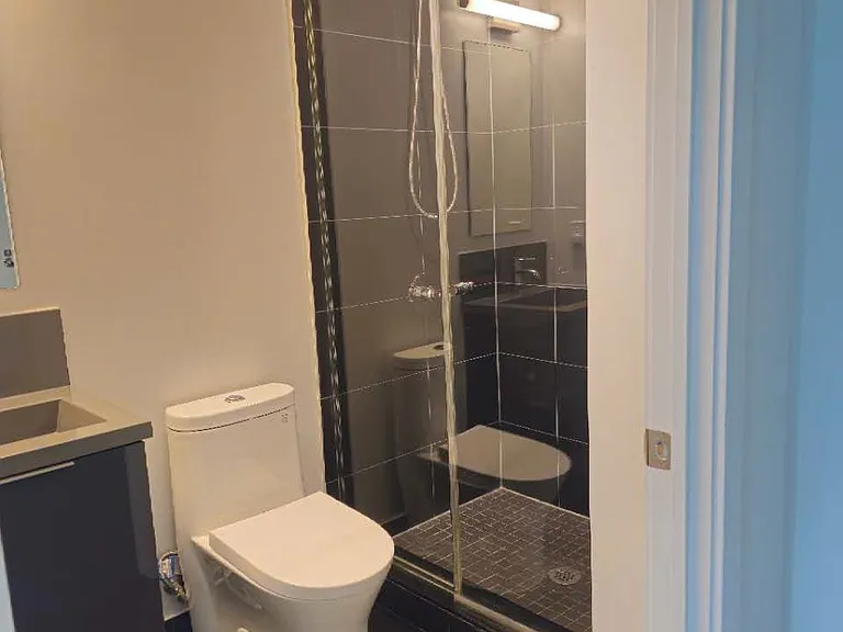 230 Simcoe St #1233 — Photo 9