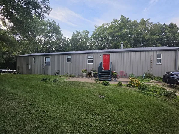 700 N Broadway St Lot D8, Louisburg, KS 66053