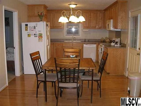 5th image of 505 2nd Avenue Place Northeast E #4