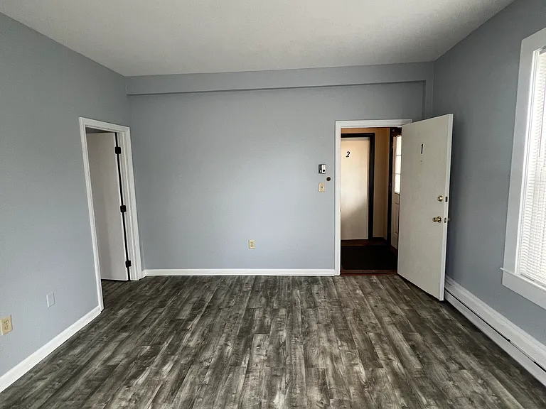 28 Pond St #1 — Photo 4