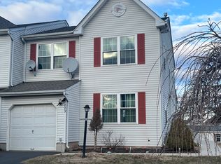 889 Evergreen Cir, Telford, PA 18969