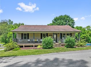 65 Wilson Ave, Cecil, PA 15321