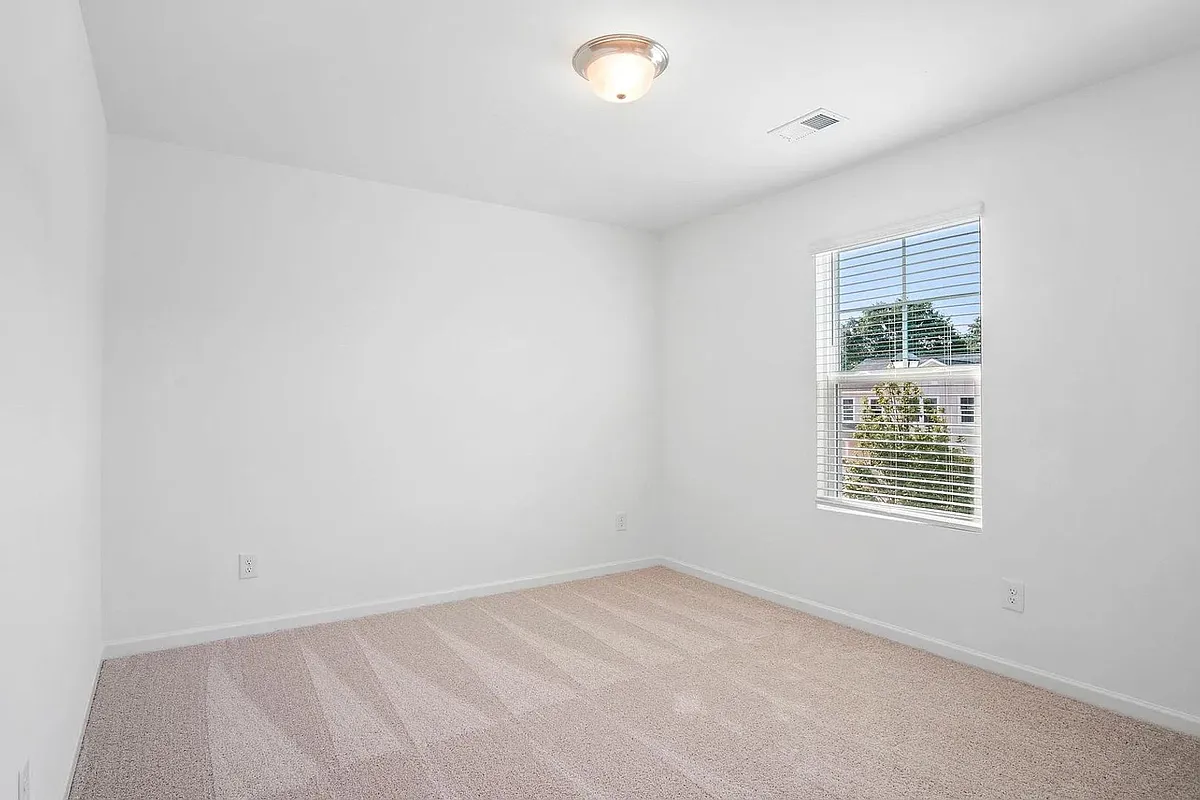 Building Photo - 1005 Starmoss Ln