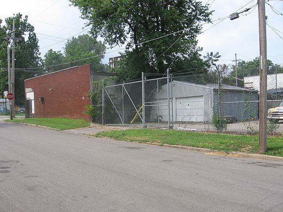 5th image of 4222 E 31st St