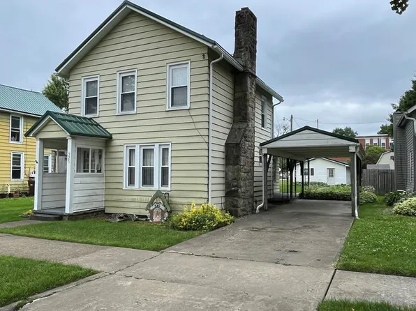 525 W Walnut St, Titusville, PA 16354